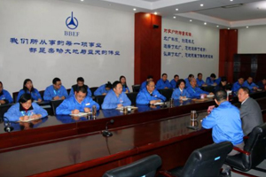 ��ʮ�Ŵ����ָ����������Q�lչ���}�����ġ��� 늿��hί����ӛ�������v�h�n