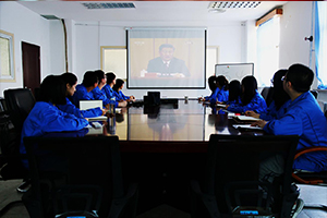 �Fί�M���F�ɲ������տ����o�������\��100��������ֱ��